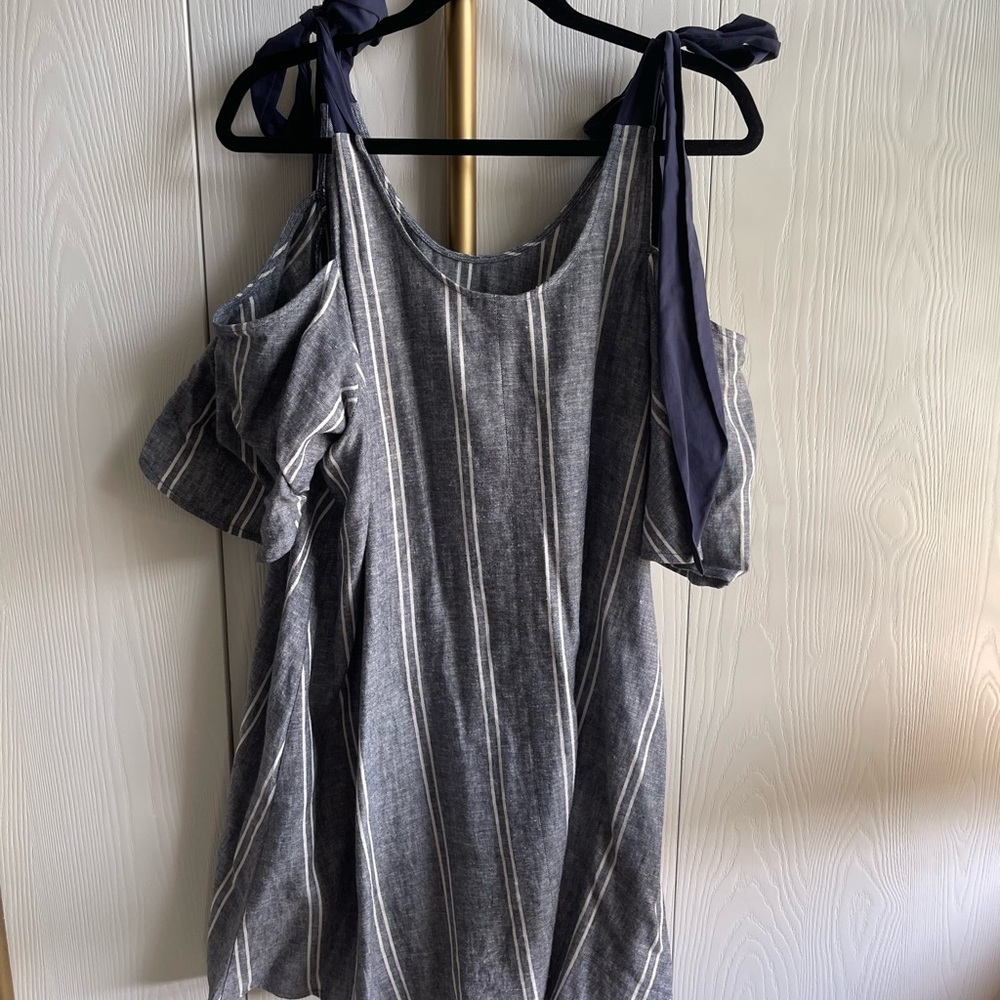 Abound cold shoulder dress